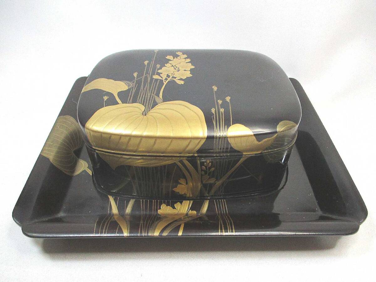 煙草入れ木製漆器金蒔絵菊図小物入れ