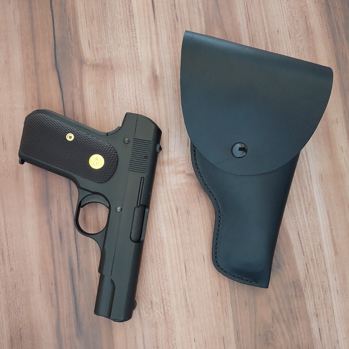 MGC 32ACP コルト32オート 未発火美品 革製ホルスター付き MGC 32ACP