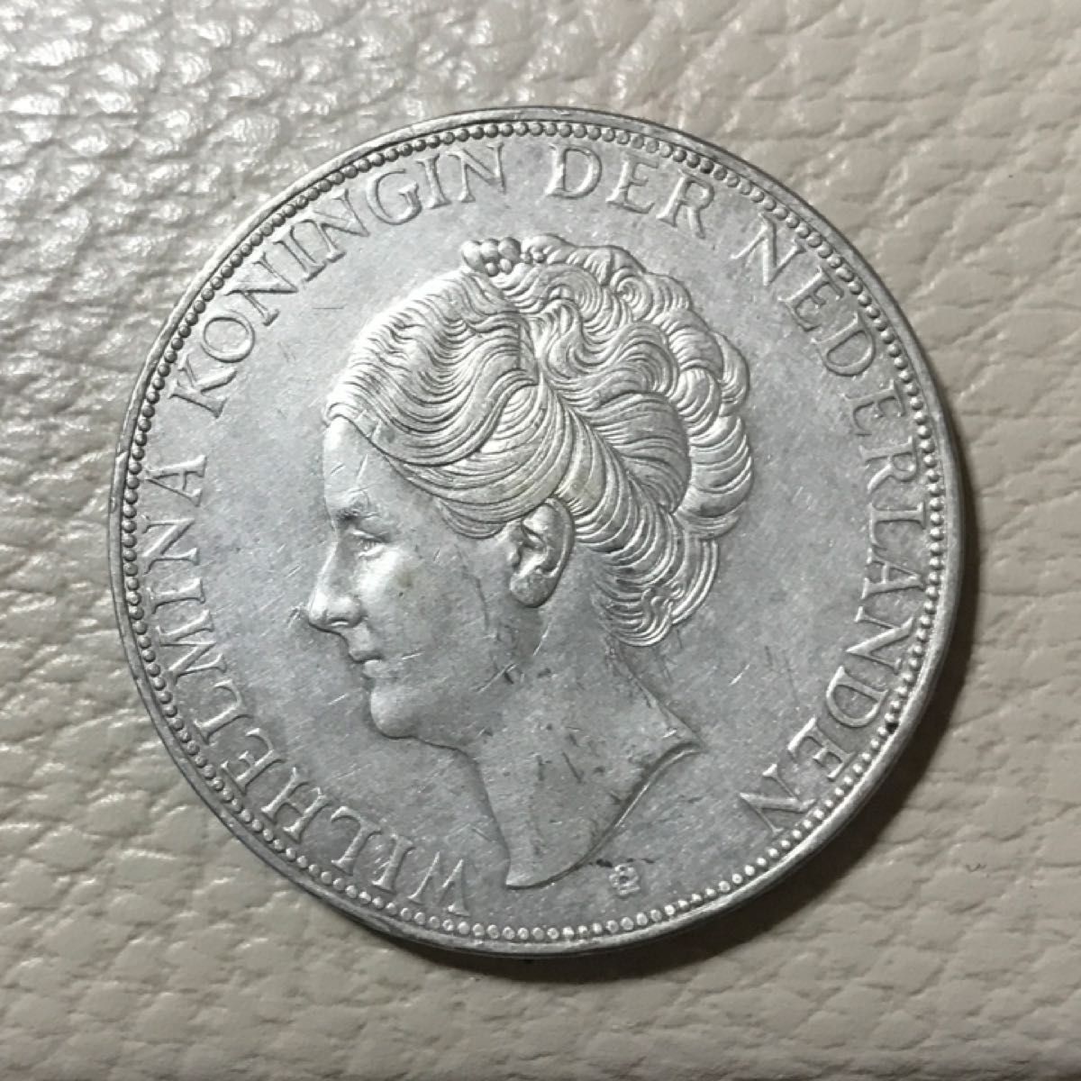 希少 オランダ ウィルヘルミナ女王 2・1/2ギルダー 1929年大型銀貨