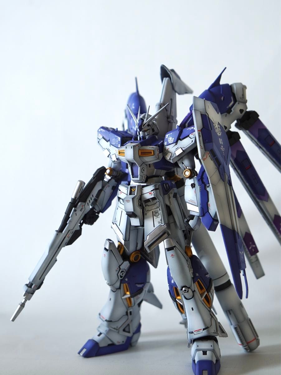 ハイニューガンダム hi νガンダム RG 塗装済 完成品 ハイパーメガ