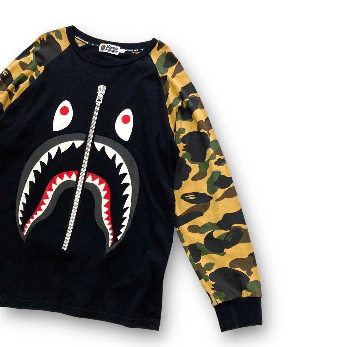 A Bathing Ape】アベイシングエイプ シャークタイガー 迷彩ロンT
