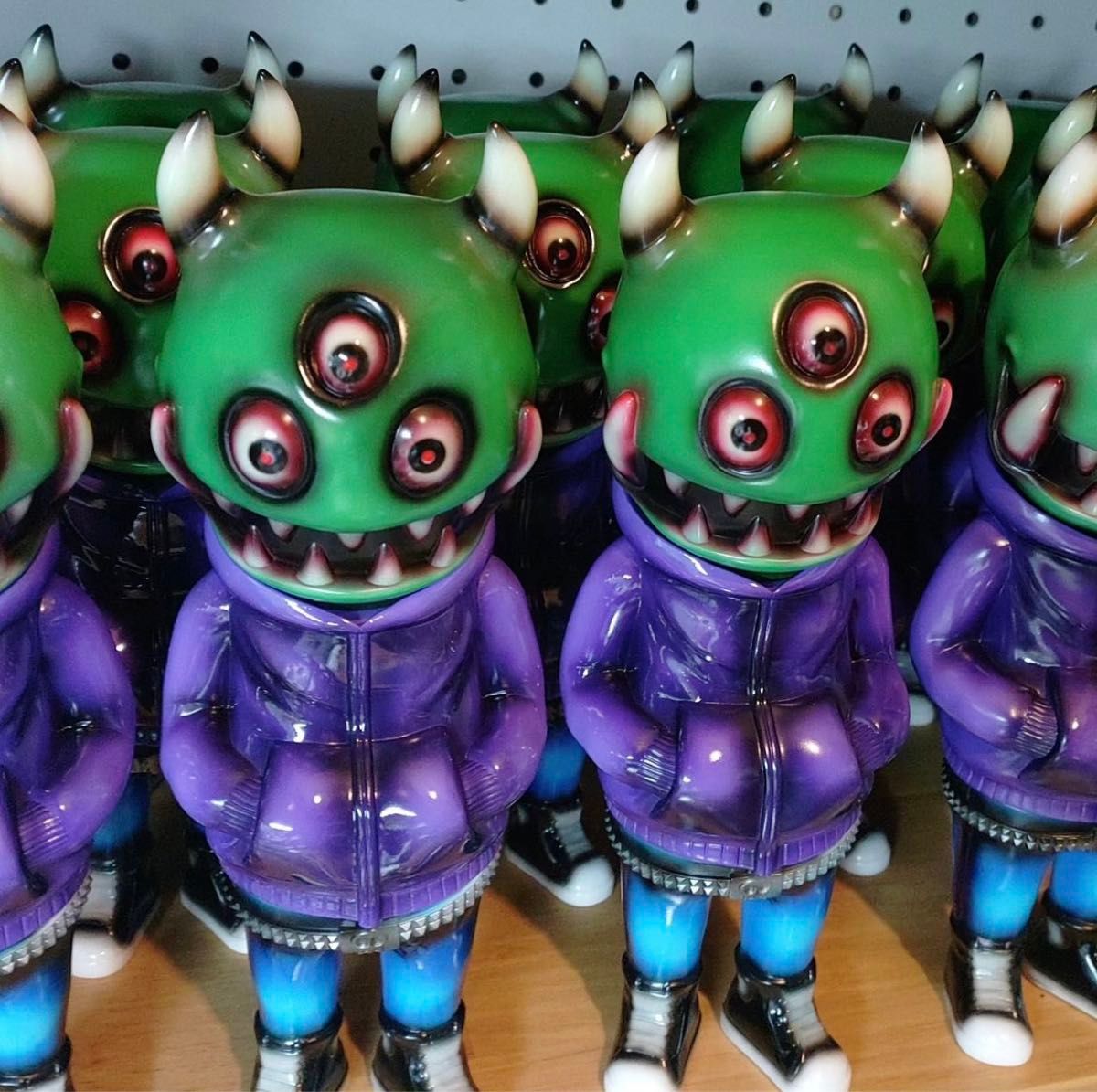 最終値下げ‼️超美品Juniper ジュニパー ネコマタワークス ソフビ 7月