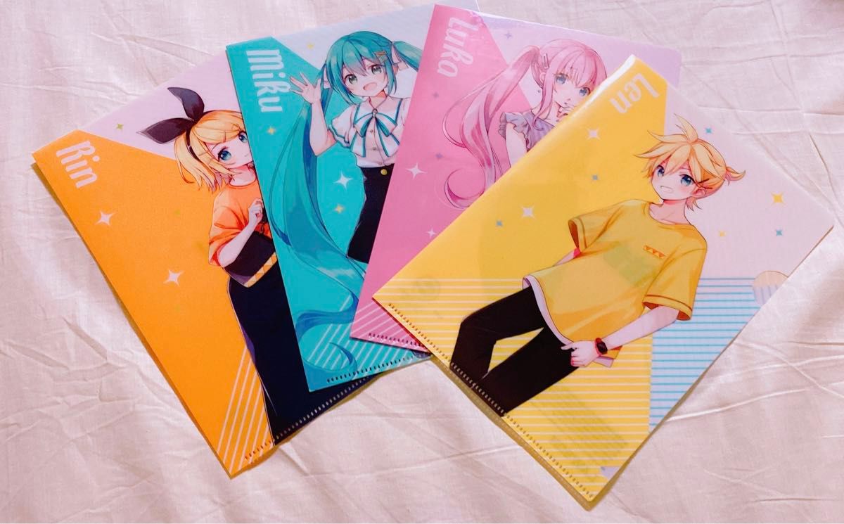初音ミク 鏡音リン 鏡音レン 巡音ルカ クリアファイル パズル 特典