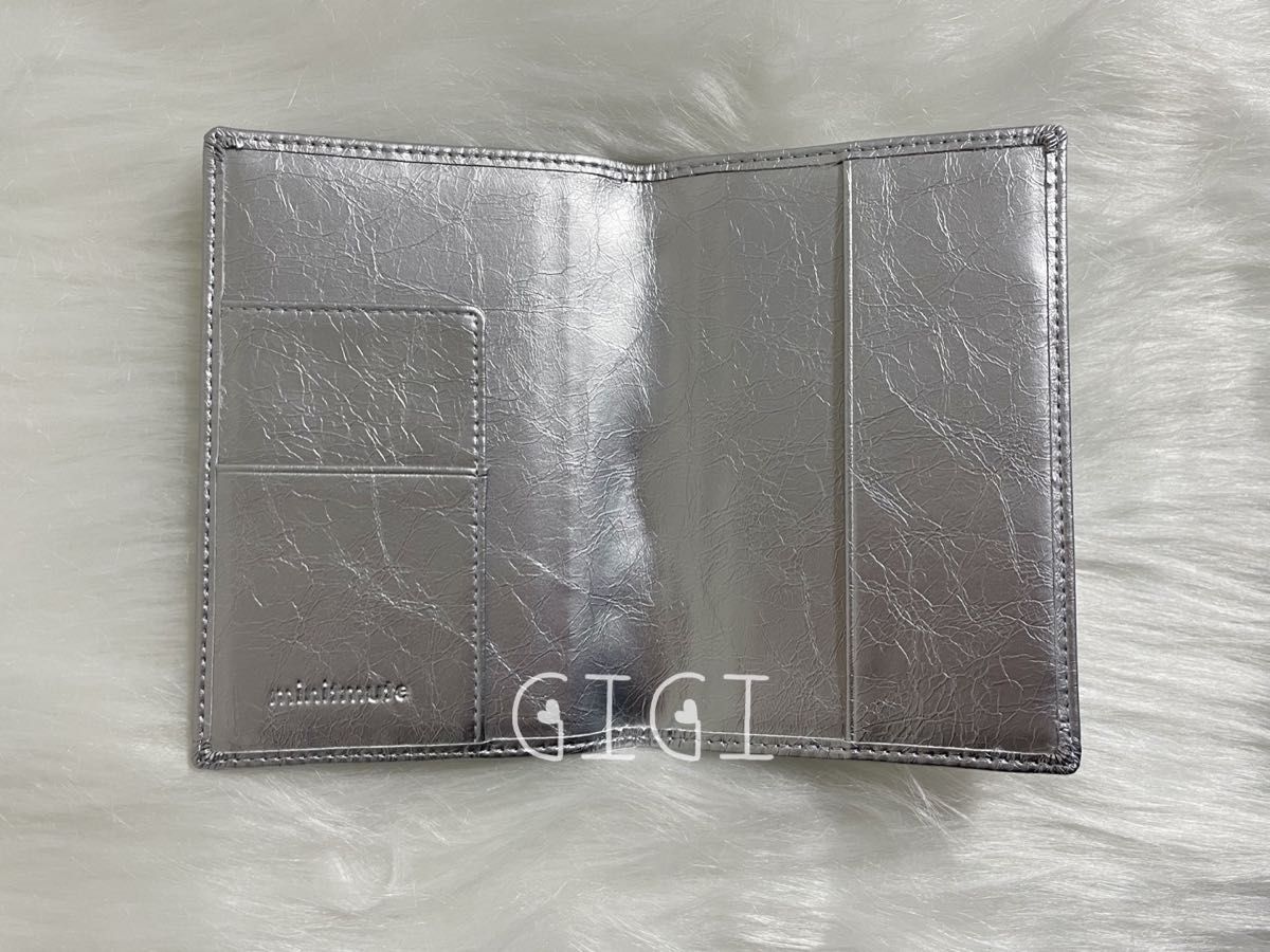 未使用 ミニミュート minitmute パスポートケース パスケース シルバー