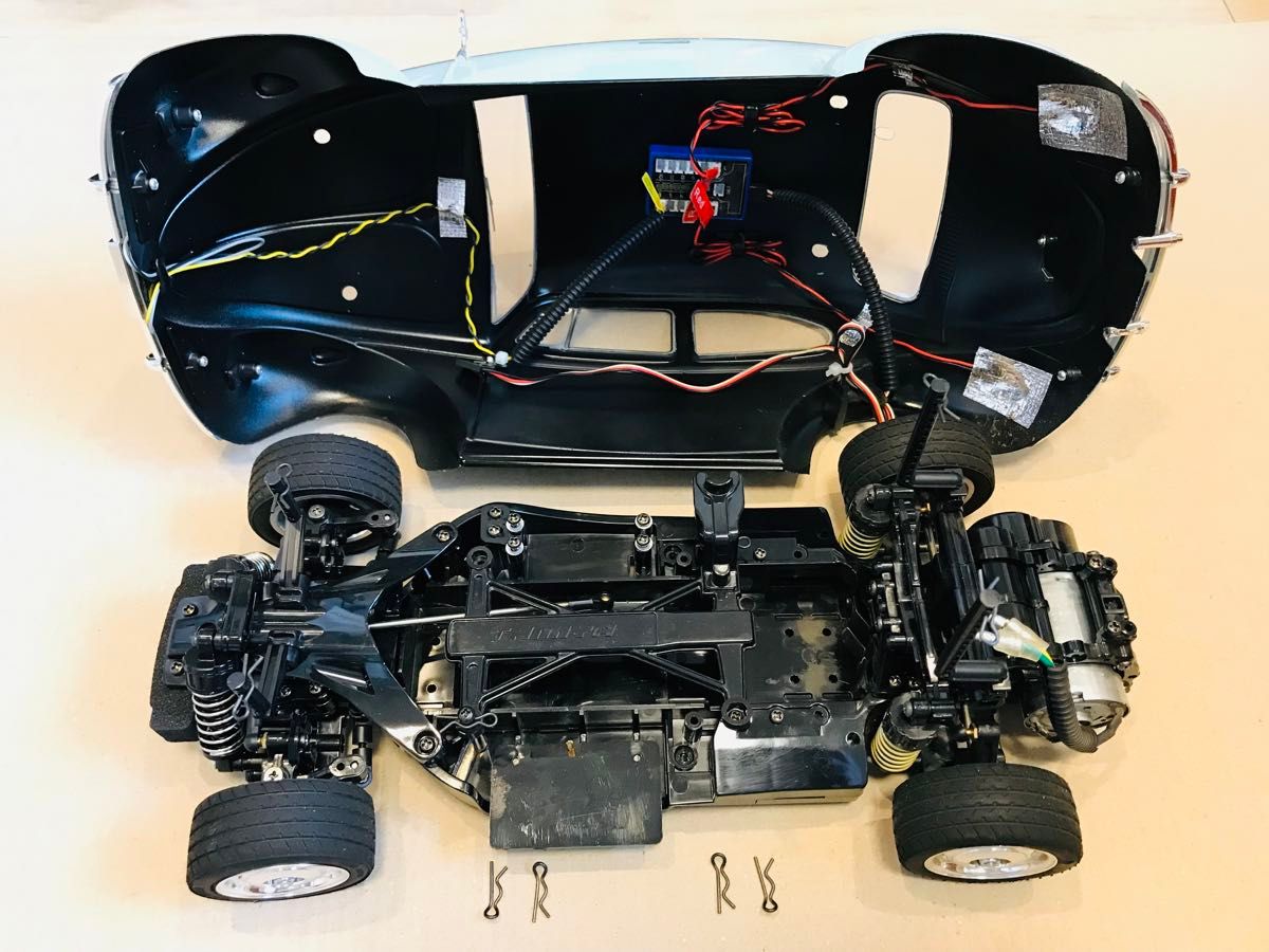 タミヤ 1/10 フォルクスワーゲンビートル M-06 塗装済み メカ無し