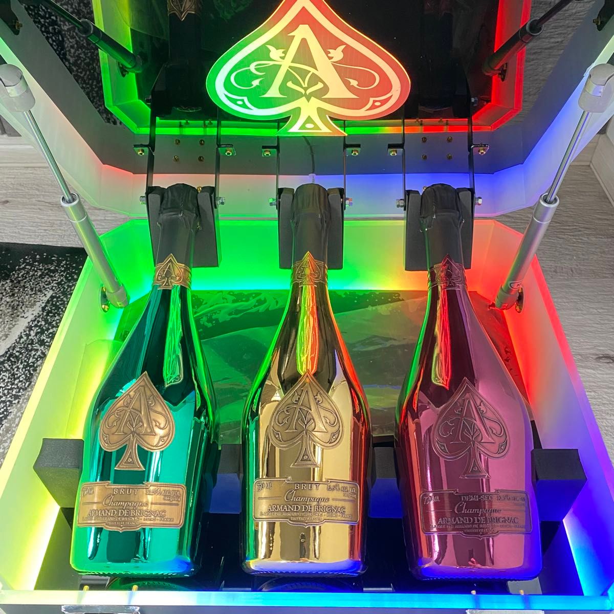 アルマンド アタッシュケース 空瓶3本入り アルマンド