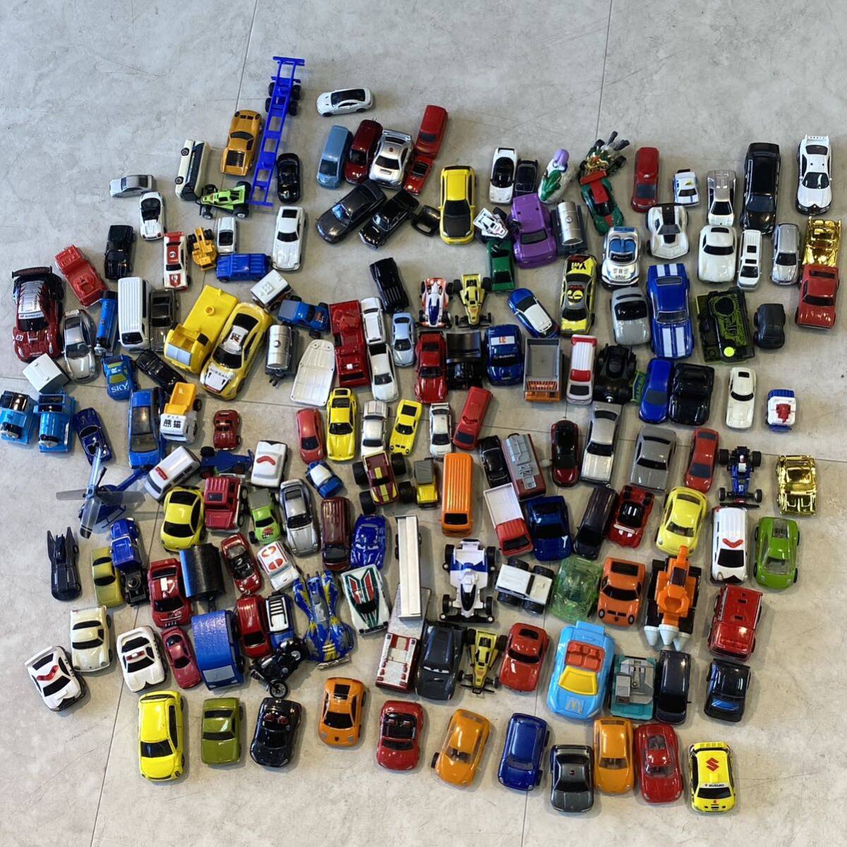 C*n様 トミカ100台越えまとめ売り！[ジャンク扱い] C*n様 トミカ100台