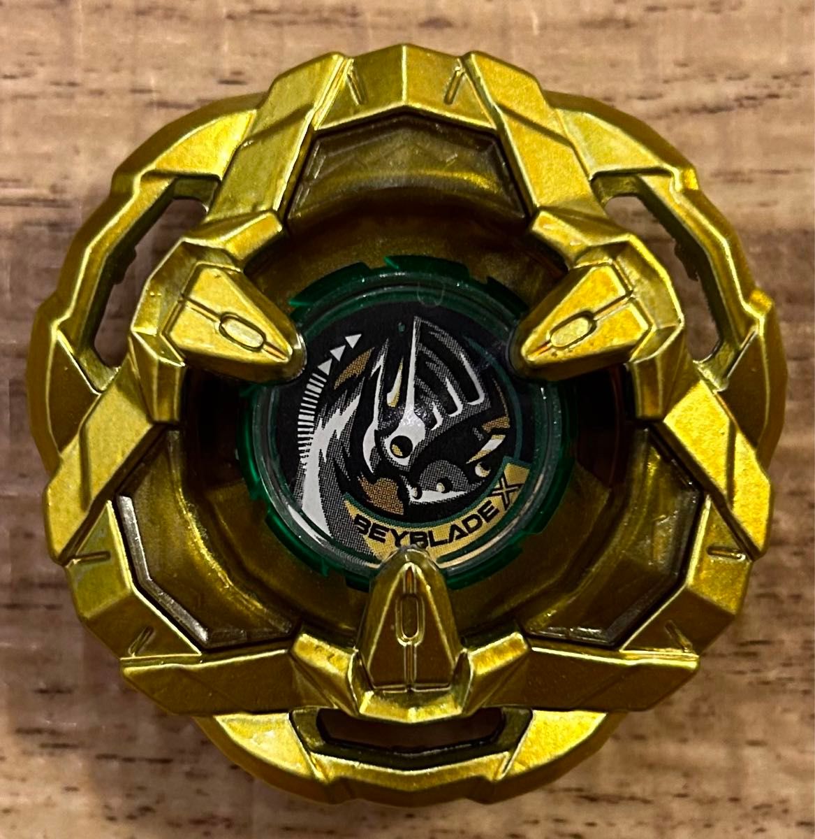 新品・未開封】ベイブレードx ショップ ナイトシールドゴールドブレード
