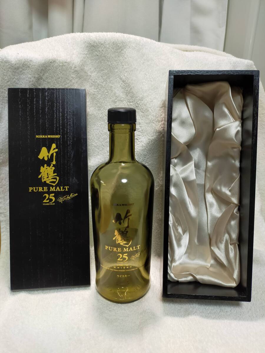 ニッカウイスキー竹鶴25年 空瓶 【公式通販】