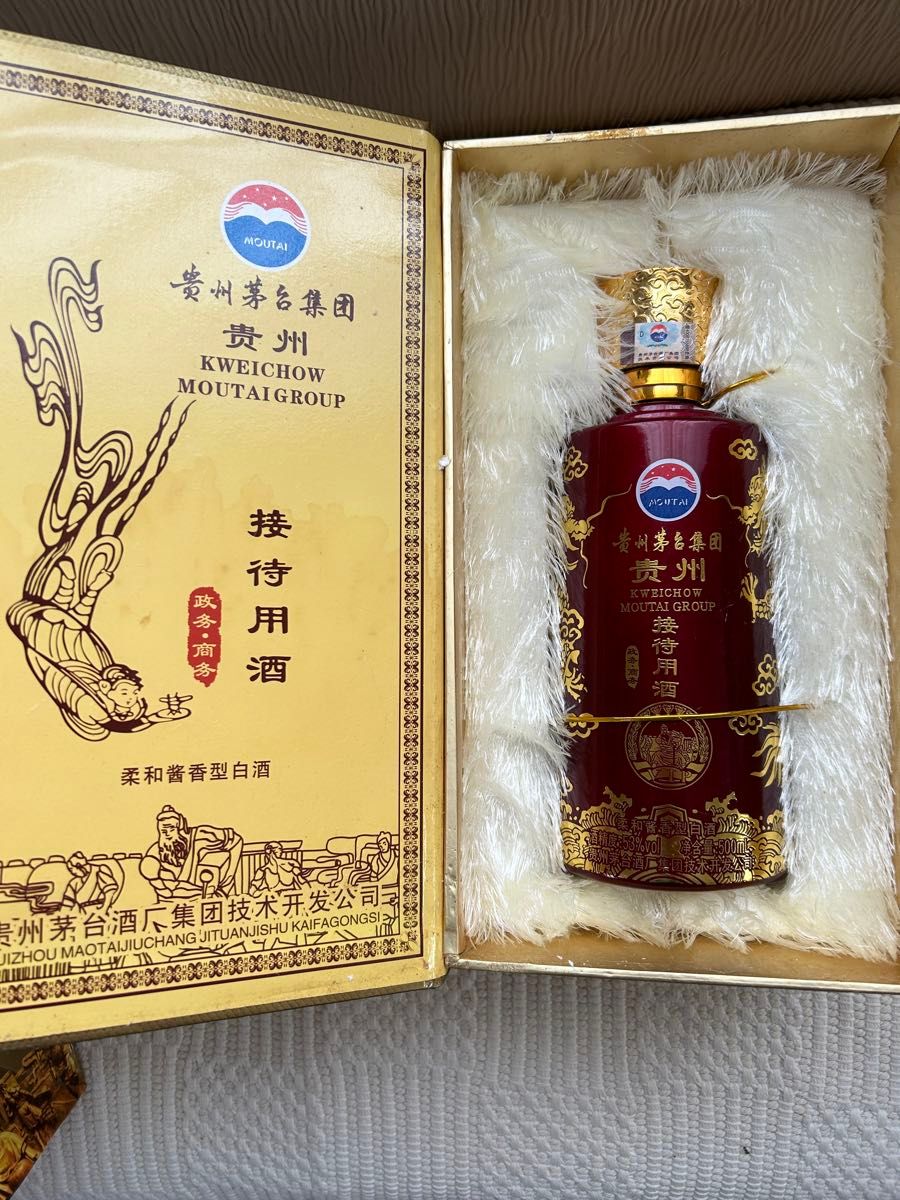 貴州芽台酒 / Kweichow Moutai ブランド 2012年物 白酒