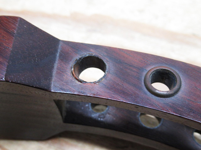 長唄三味線 細棹 短棹 紫壇？ 長唄三味線 細棹 短棹 紫壇？