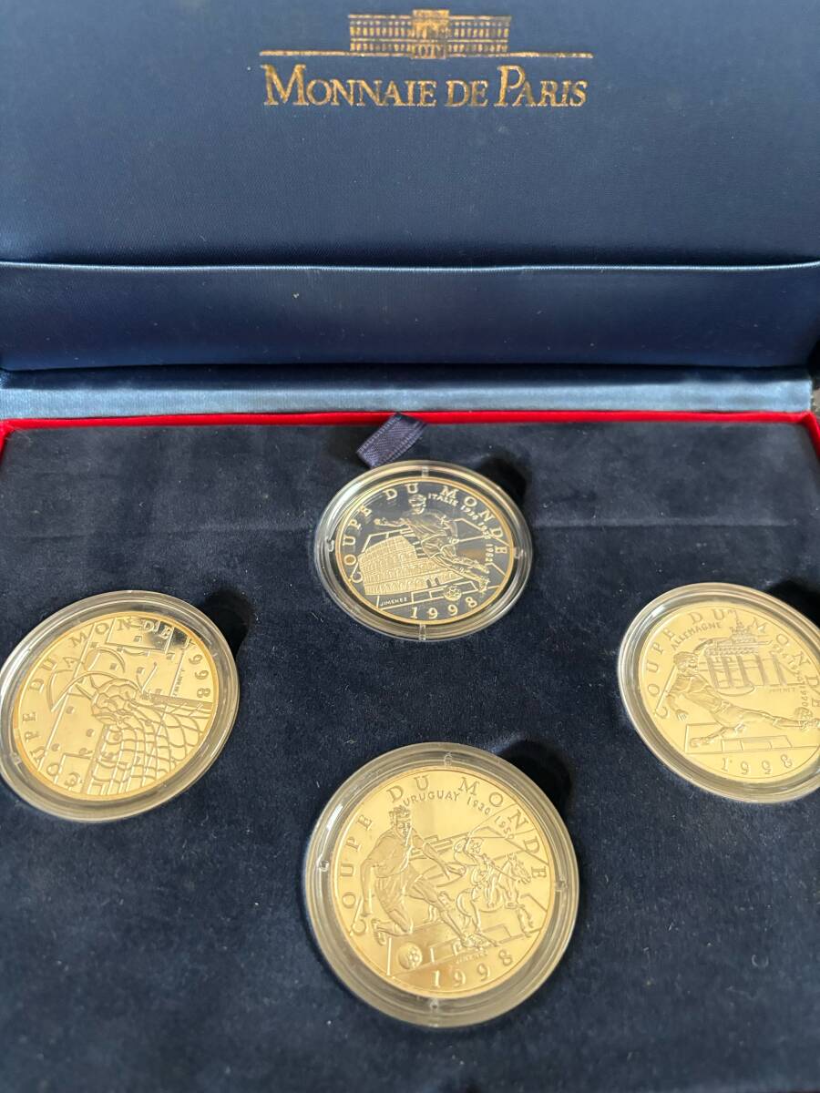 1998年ワールドカップフランス大会 公式記念コイン 銀貨4種セット FIFA