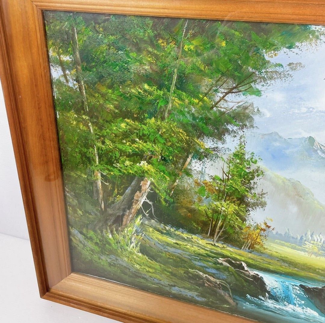 油彩肉筆絵画作者不明表にサイン