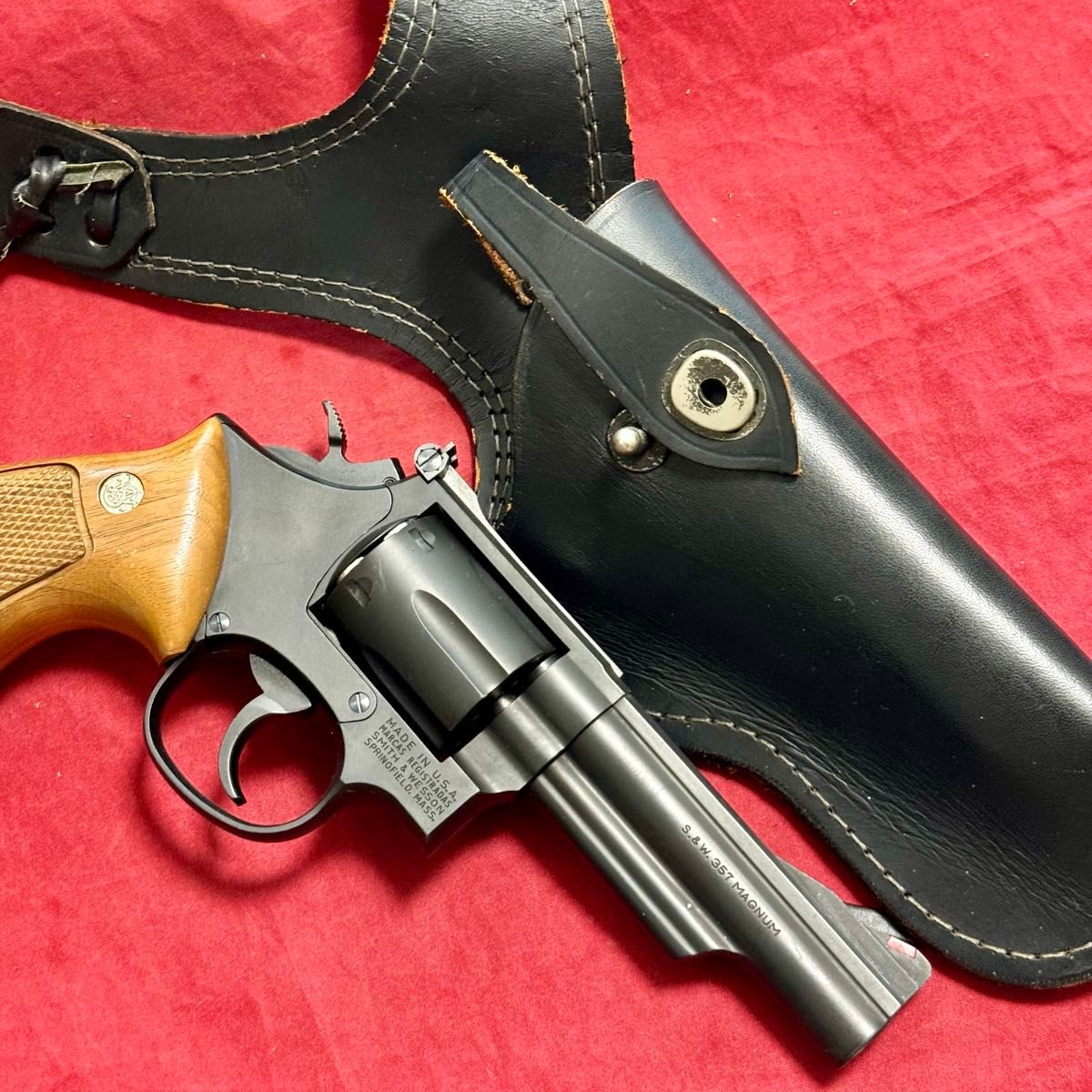 期間限定価格 整備済 革製ショルダーホルスター リボルバー用｜Yahoo