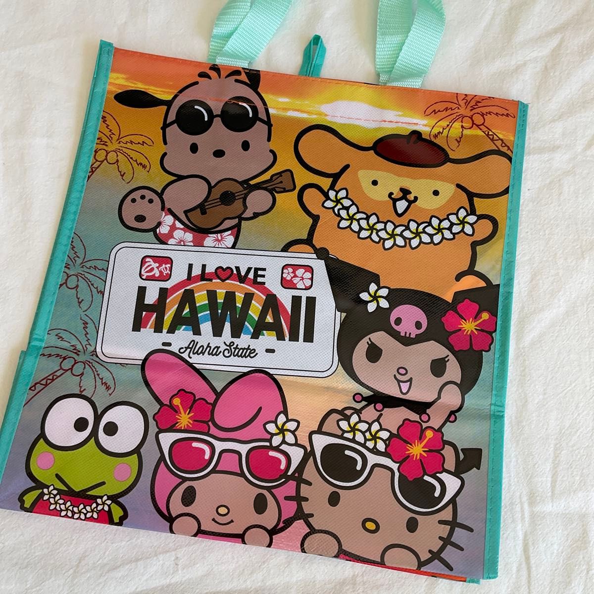 日焼けキティ ダニエル ビニールトートバッグ ハイビスカス ハワイ