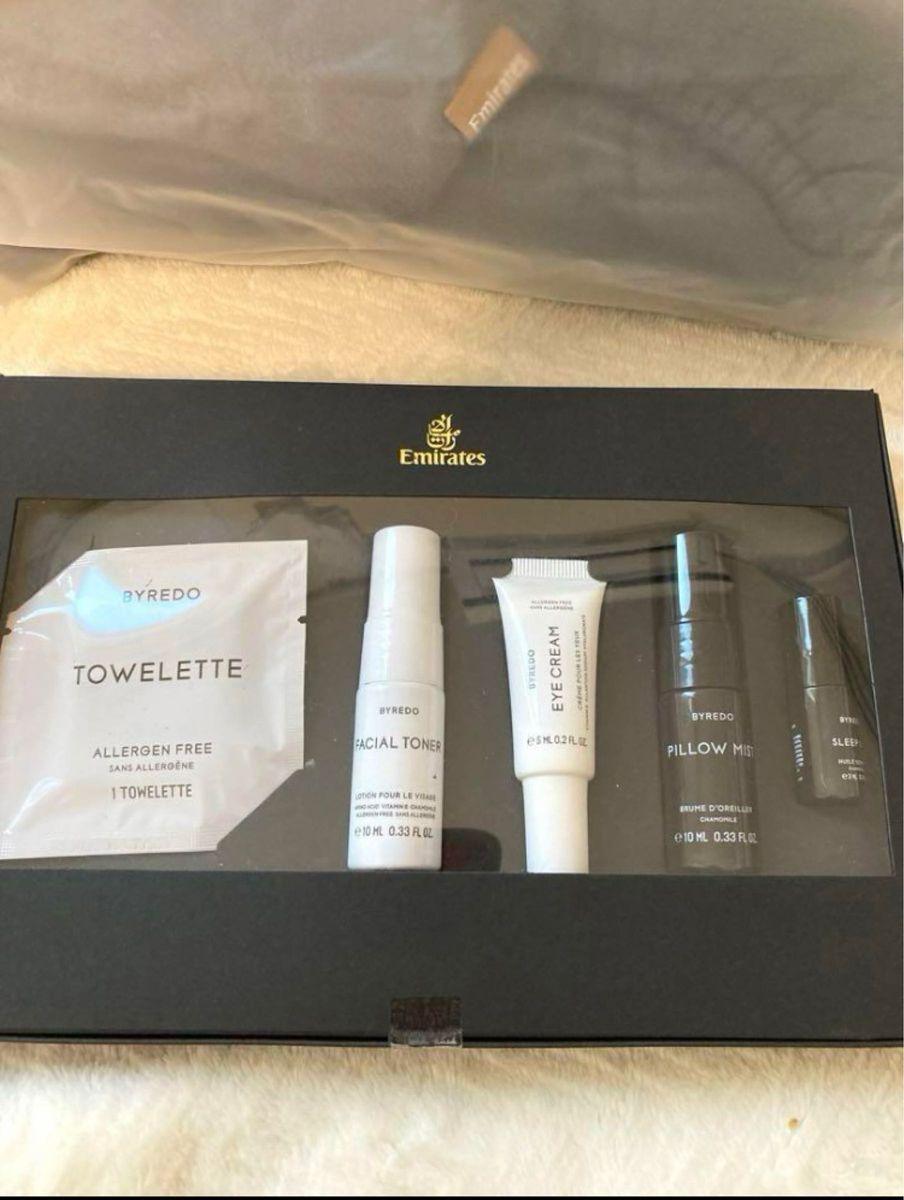 未開封】エミレーツ航空 ファーストクラス メンズアメニティ パジャマ