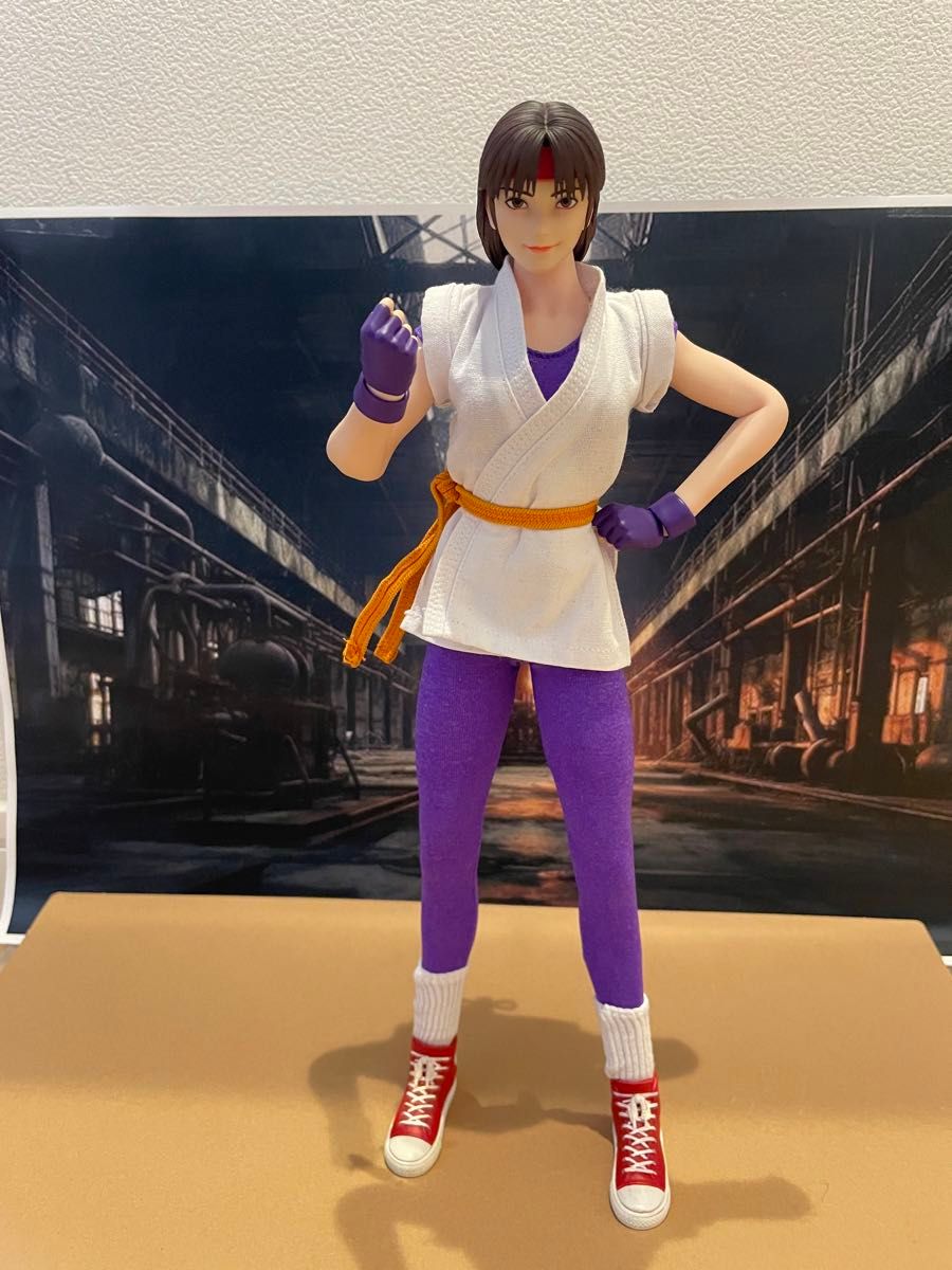 ザ・キング・オブ・ファイターズ ユリ・サカザキ 1/6シームレスドール