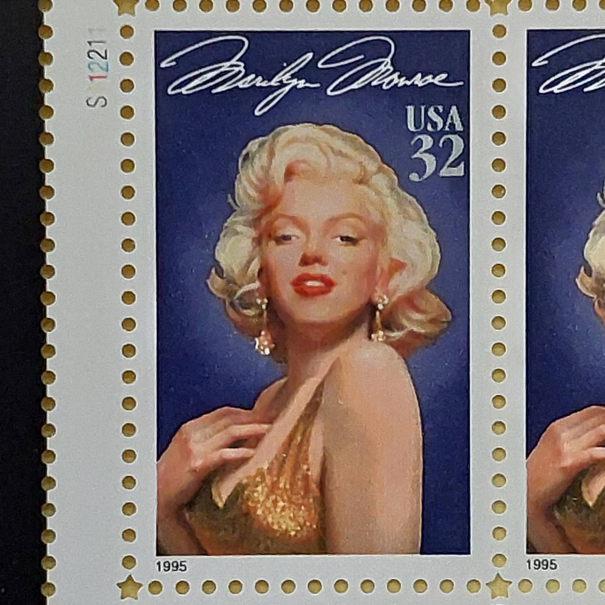 切手。アメリカ32セント切手。 ジョージ・ワシントン 5 セント切手 10