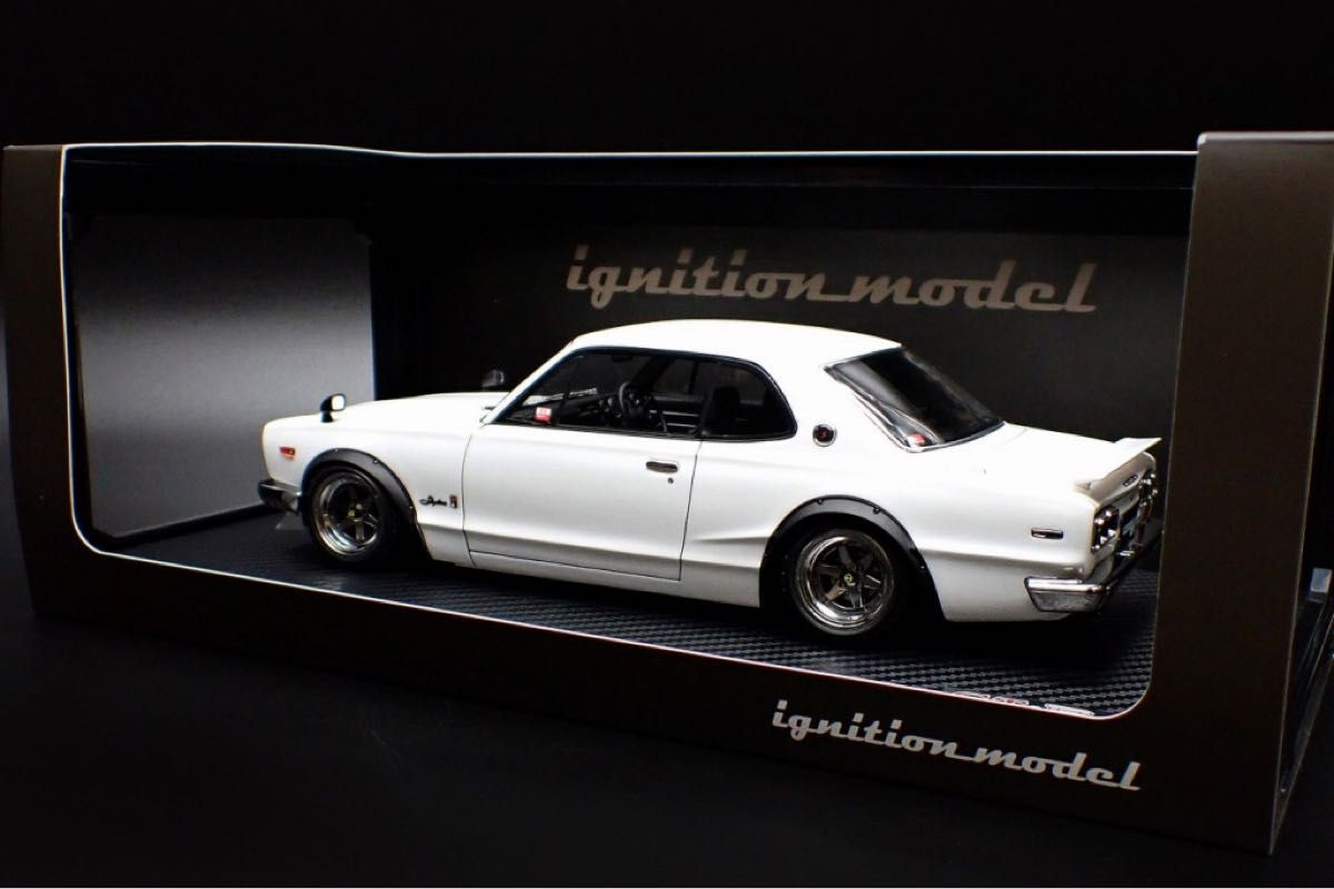 IG3235 1/18 Nissan Skyline 2000 GT-R