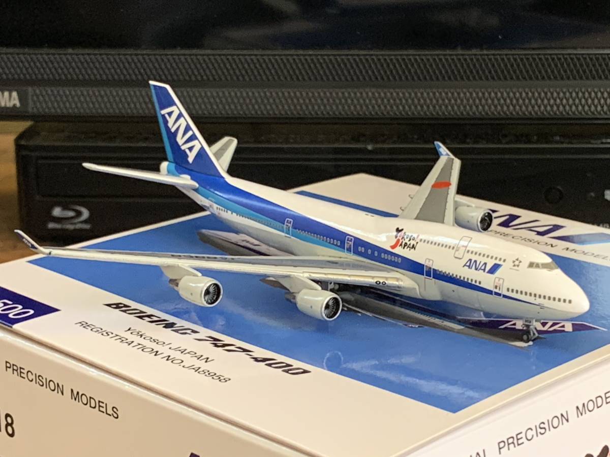 全日空商事 1/200 ANA B747-400 Yokoso!JAPAN 1/200 B747-400 ANA