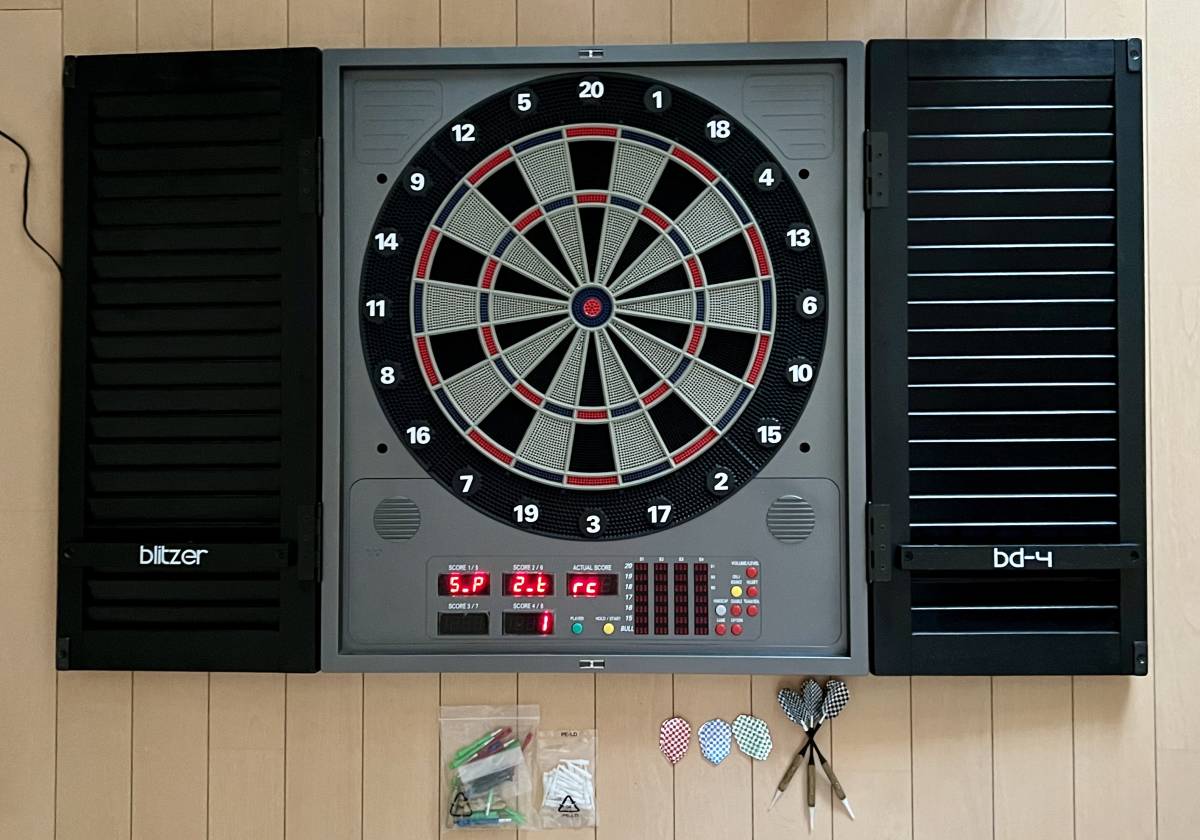 USED】電子ダーツボード blizer BD-4 Yahoo!オークション - BLITZER BD