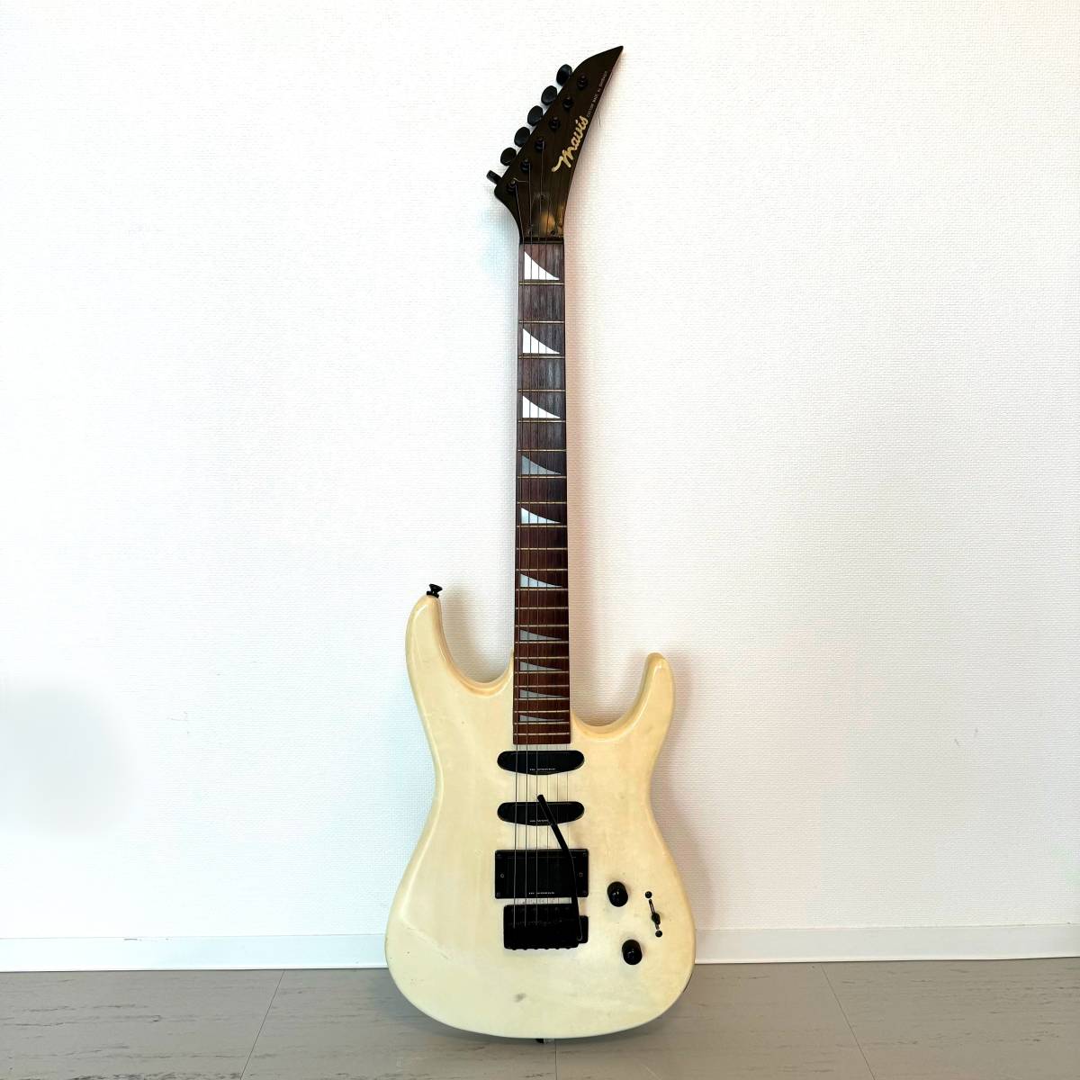 mavisメイビス CUSTOM MADE BY ISHIBASHI エレキギター _ ギター