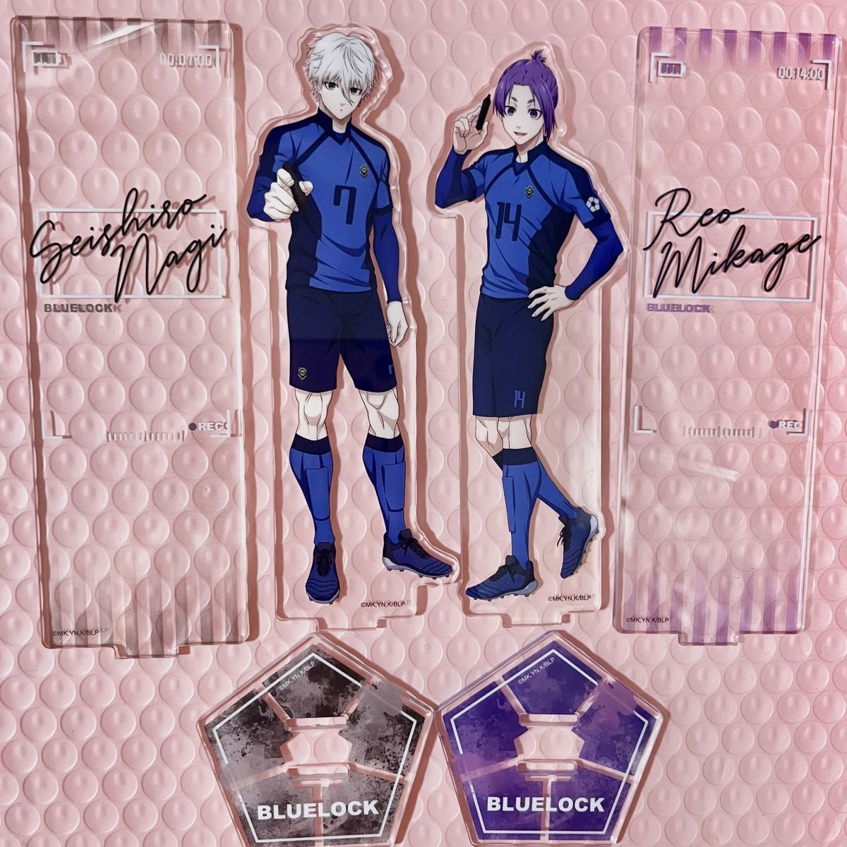 ブルーロック A賞 巨大ガラポン 凪誠士郎 御影玲王 アクリルパネル TV