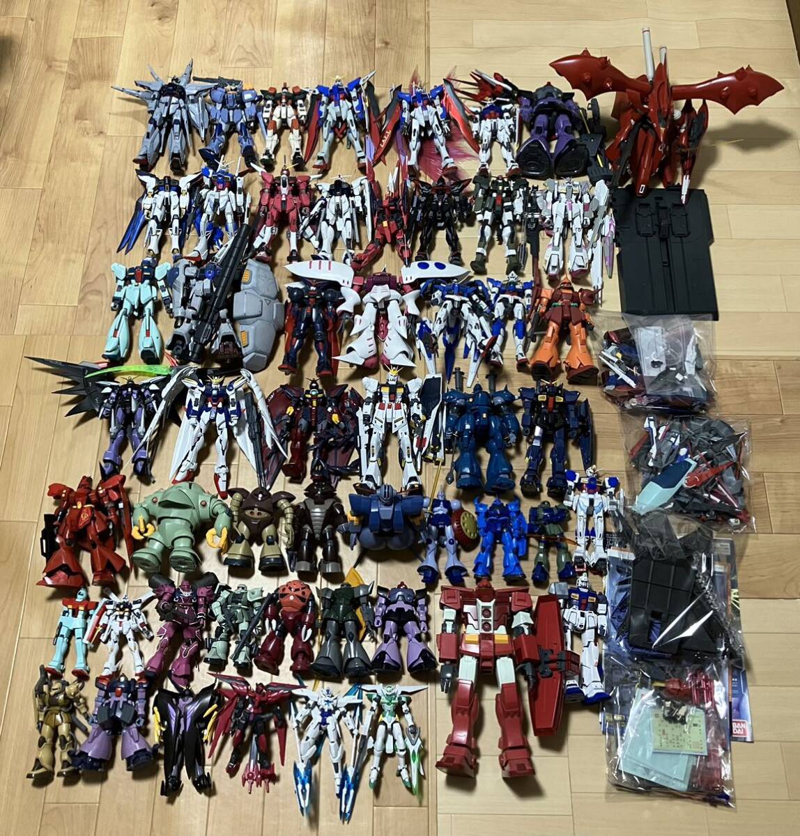 Yahoo!オークション - 1円〜 大量 機動戦士ガンダム ガンプラ ジャンク