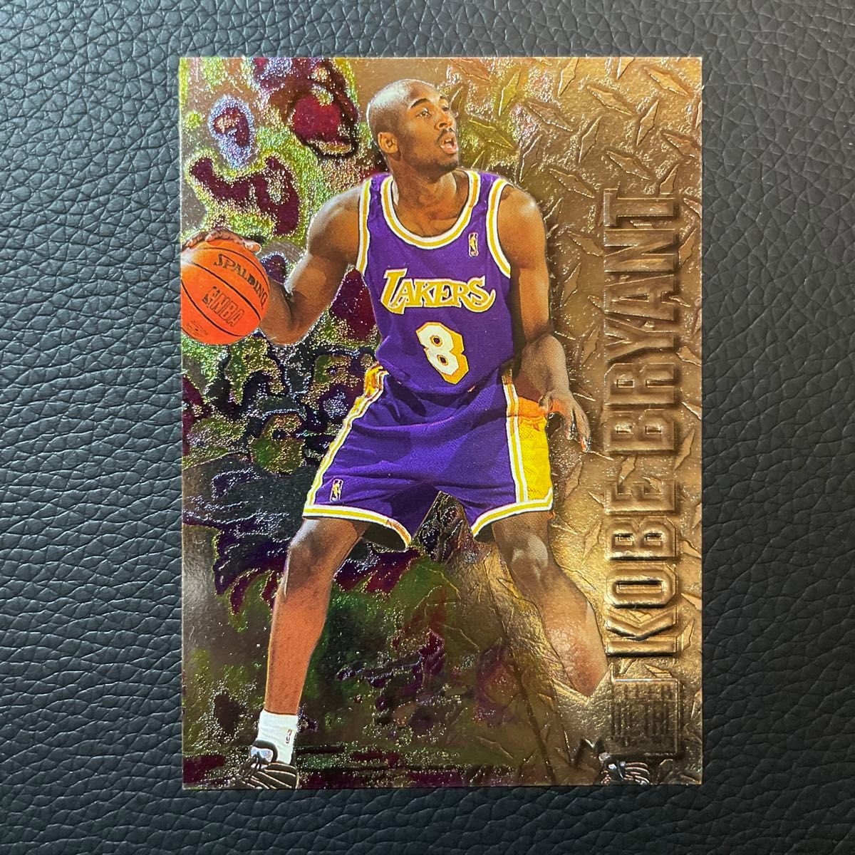 コービーブライアントNBAカード 96-97 E-X2000 PSA4