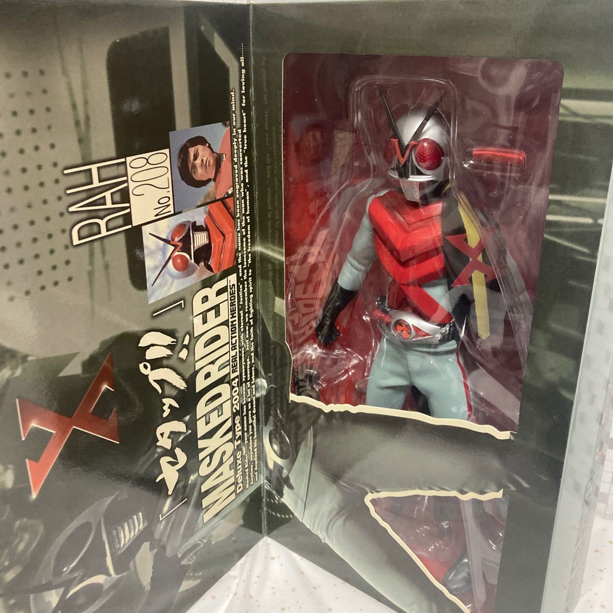 RAH 仮面ライダーX 2004デラックスタイプ RAH 仮面ライダー X Deluxe