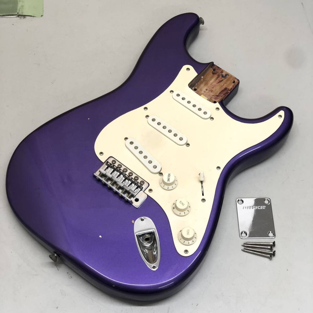 Fernandes ストラトキャスタータイプ エレキギター FERNANDES エレキ