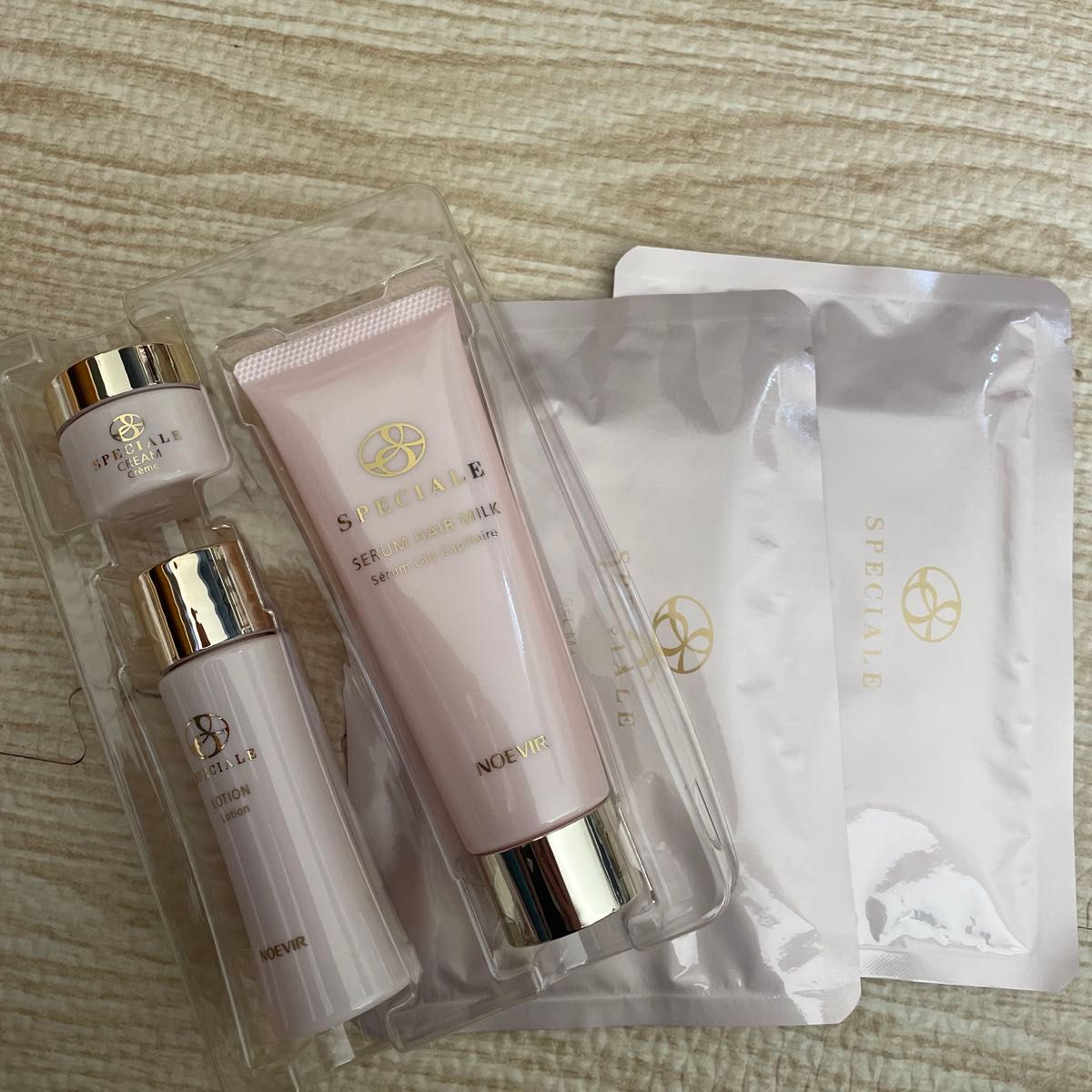 ノエビア スペチアーレ プレミアムコフレ オードトワレ&ゲルマスク 2つ