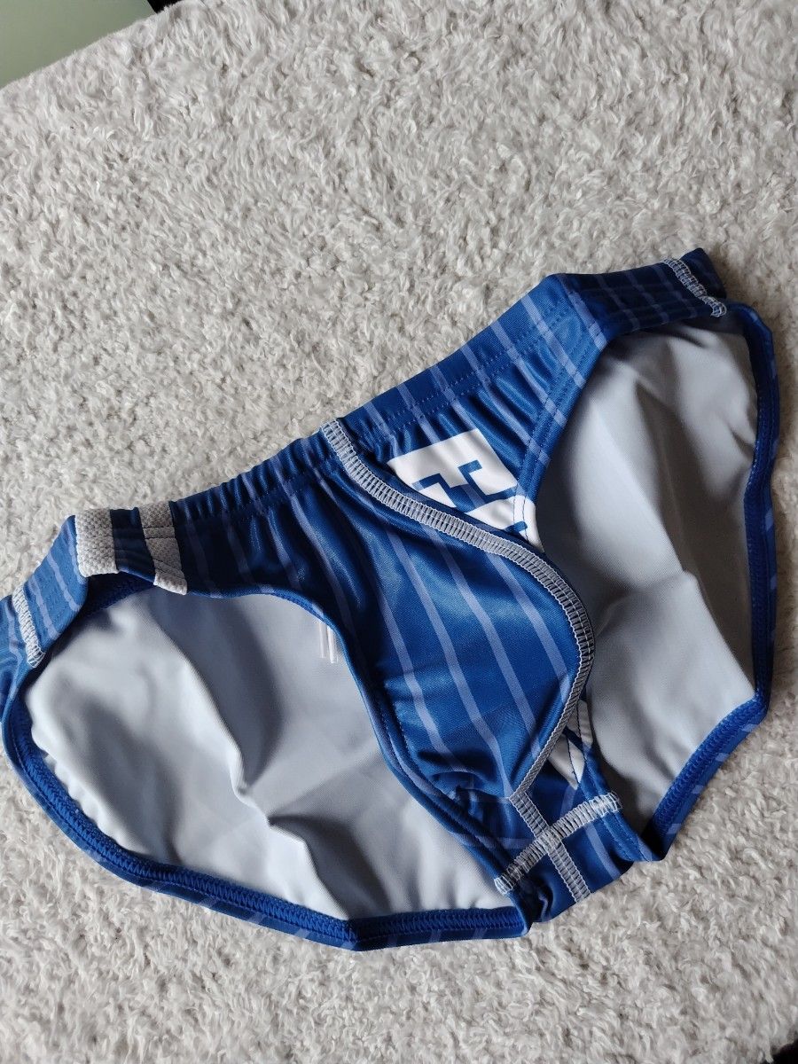 EGDE≪VERTICAL スーパーローライズ スイムビキニ 競パン ブルー S