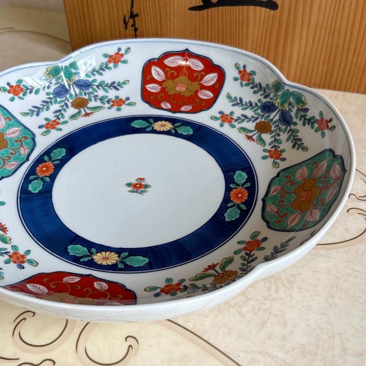 有田焼色絵錦(金蘭)飾皿