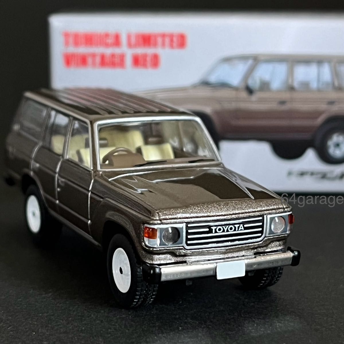 トヨタ ランドクルーザー60 茶メタ トミカリミテッドヴィンテージ ネオ