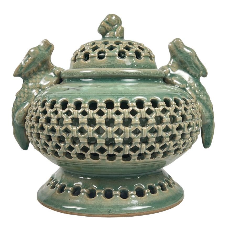 ○大正〜昭和初期 和ガラス器 氷コップ 青色縁 菖蒲に蝶文 乳白色