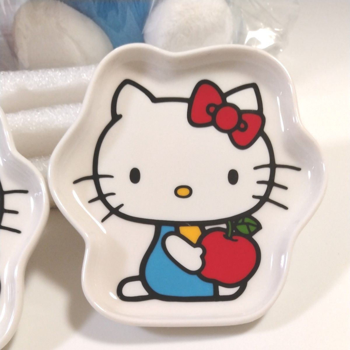 サンリオ ハローキティ 激レア 年代物 八角皿 湯呑み 非売品 新品未