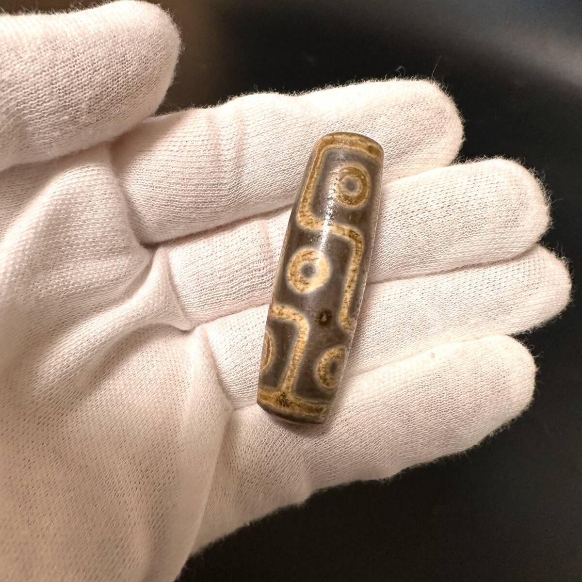 ◇チベットの伝承品◇九眼天珠 茶色瑪瑙/16世紀 チベタン 本物保証/dzi