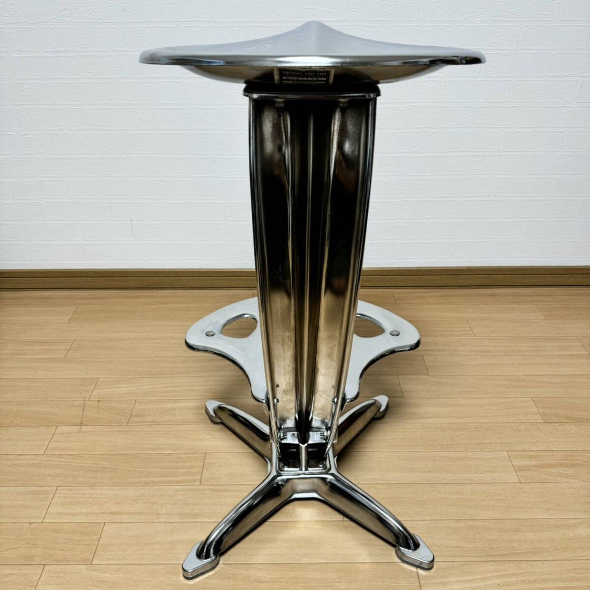 廃版ダルトン⁄DULTON\'S バースツール ロータス Bar stool Lotus