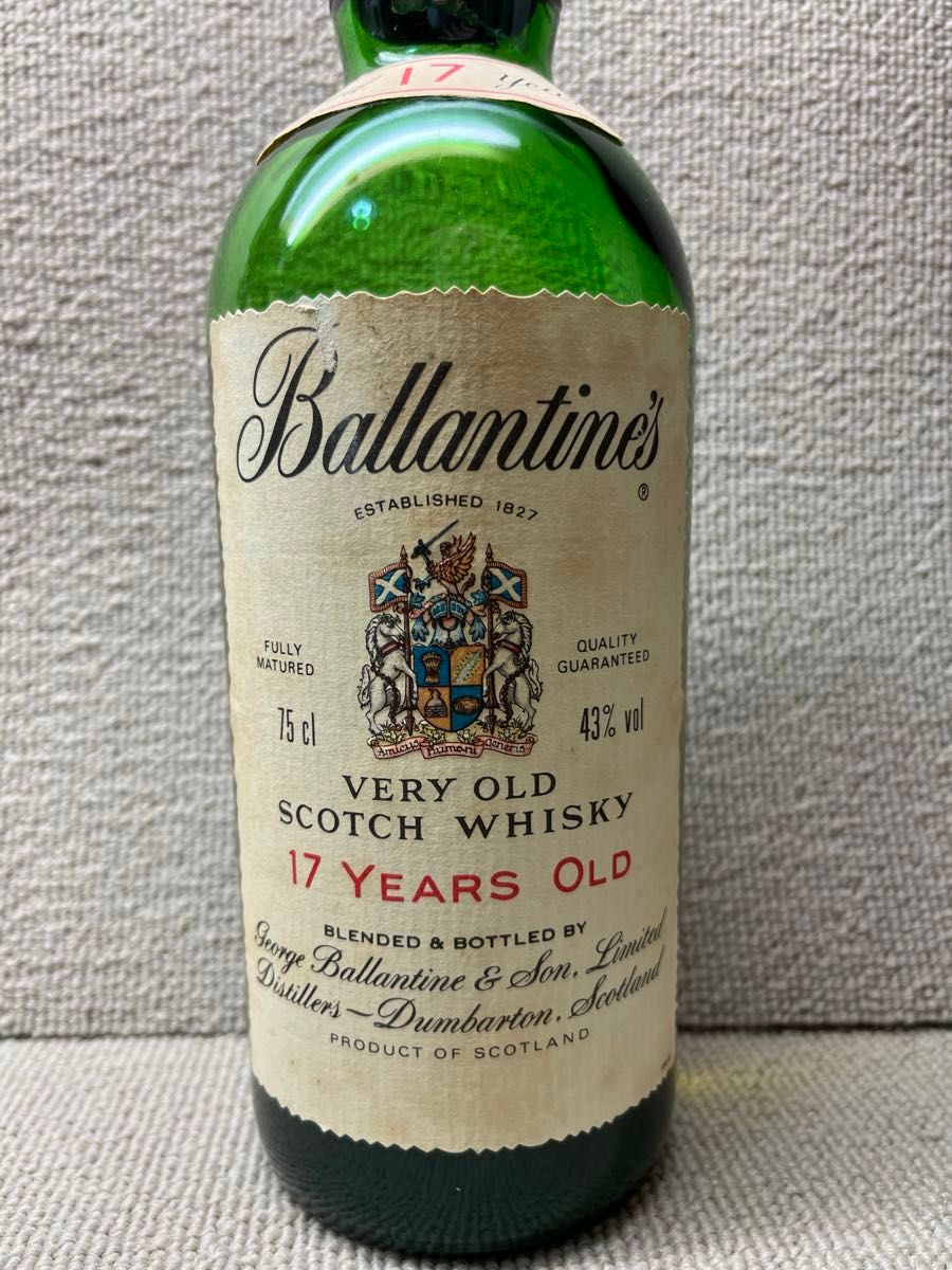 Ballantine's 17 Years Old スコッチウイスキー未開栓古酒 M1
