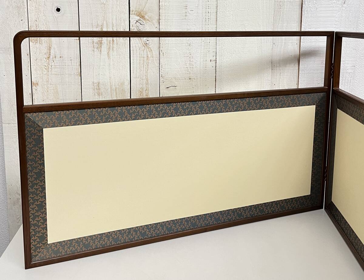 伝統工芸 工芸美術 ＊独楽繋 裏白角縁 ＊風炉先屏風 上透かし