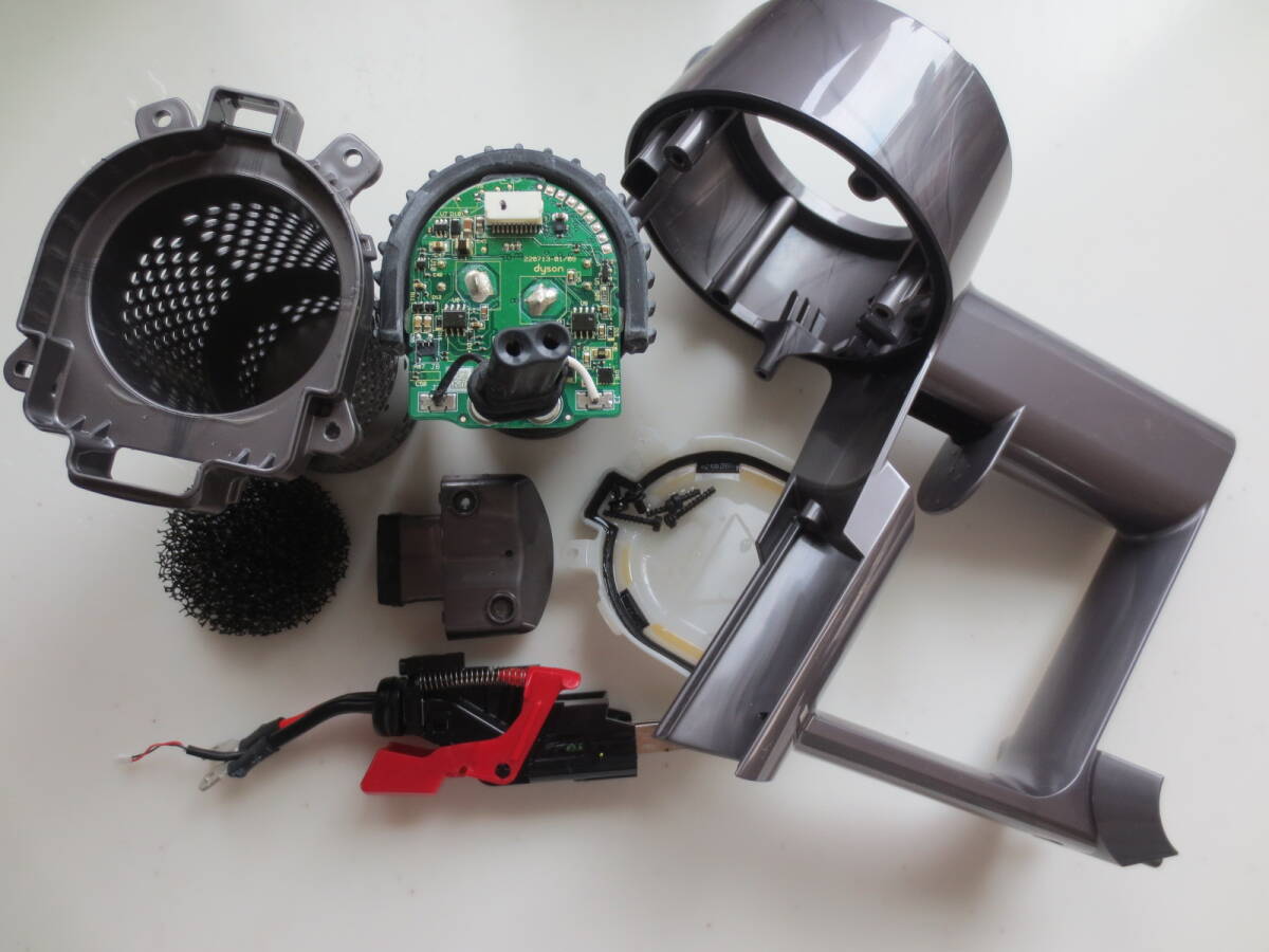 ダイソンSV12 V10分解清掃動作確認済
