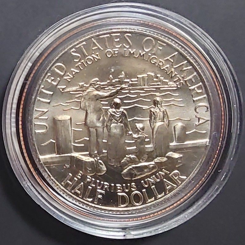 1986年アメリカ銀貨 自由の女神 リバティ1ドル記念銀貨＋ハーフダラー