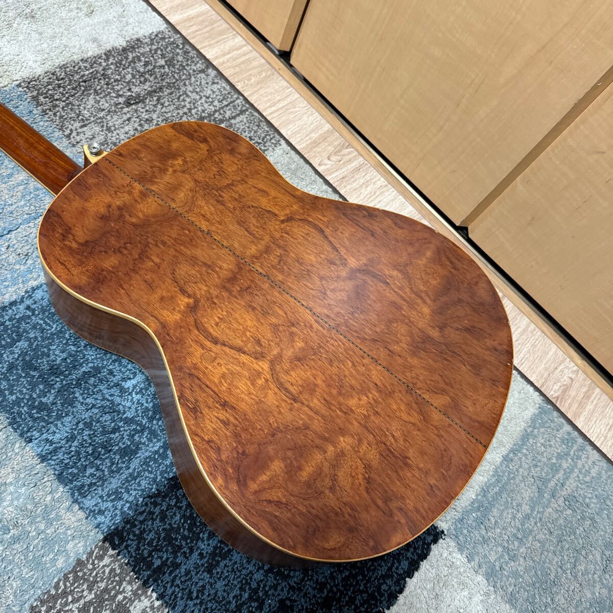 都内引渡し限定】Ibanez Artwood AW-602C 都内引渡し限定】Ibanez