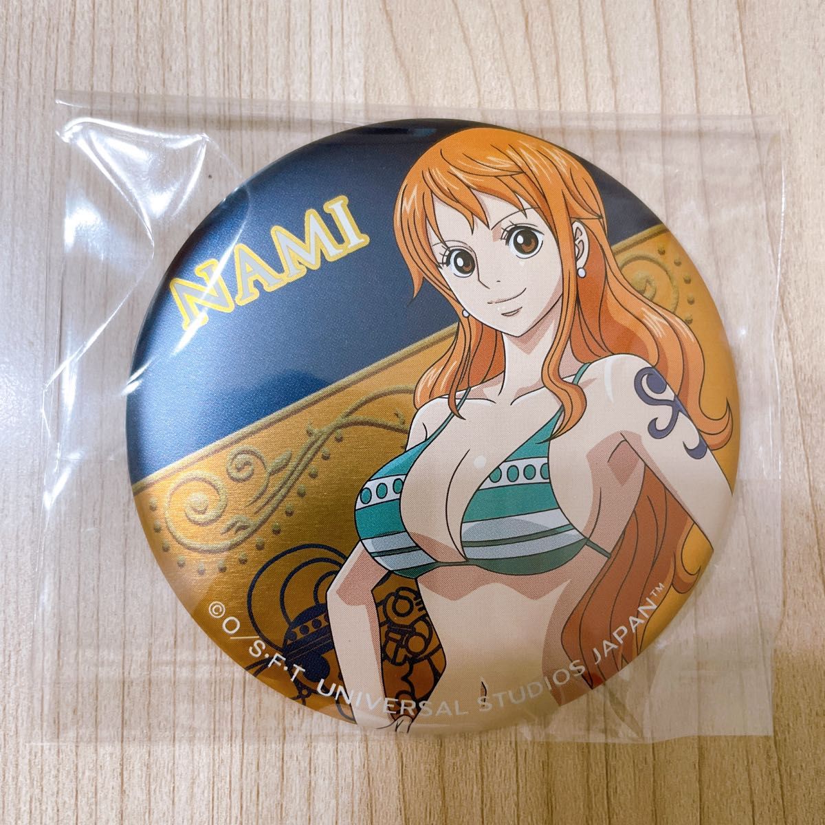 ONE PIECE ワンピース 20周年 1000話 記念 缶バッジ ナミ 【公式通販】