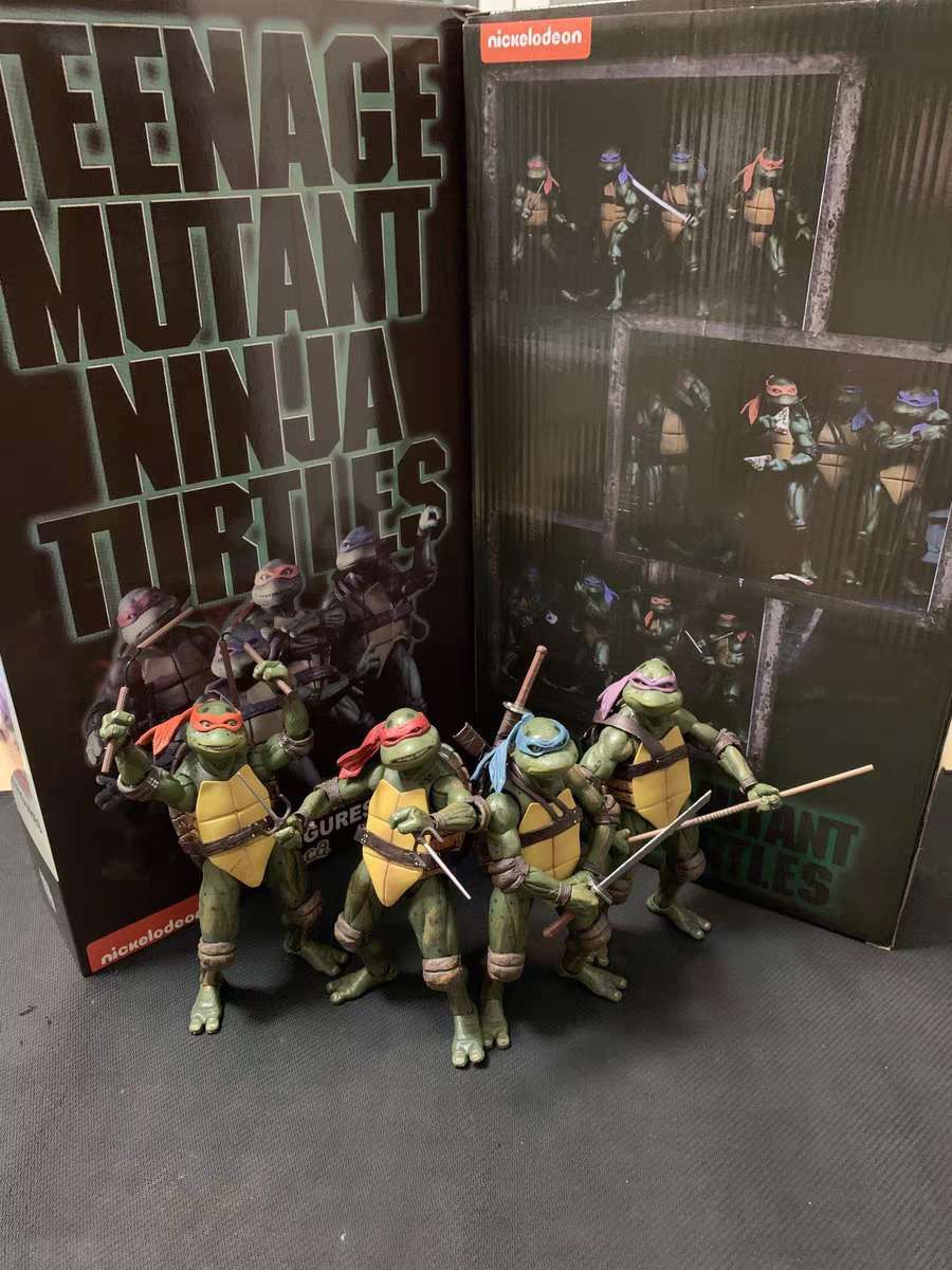 新品 NECA ネカ ミュータントニンジャタートルズ アクションフィギュア