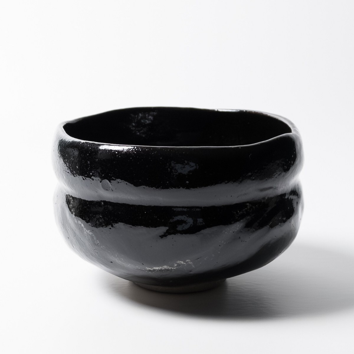 送料込逢絢亭茶道具 茶碗 楽焼 黒楽 白幕くすり 政所窯 永興