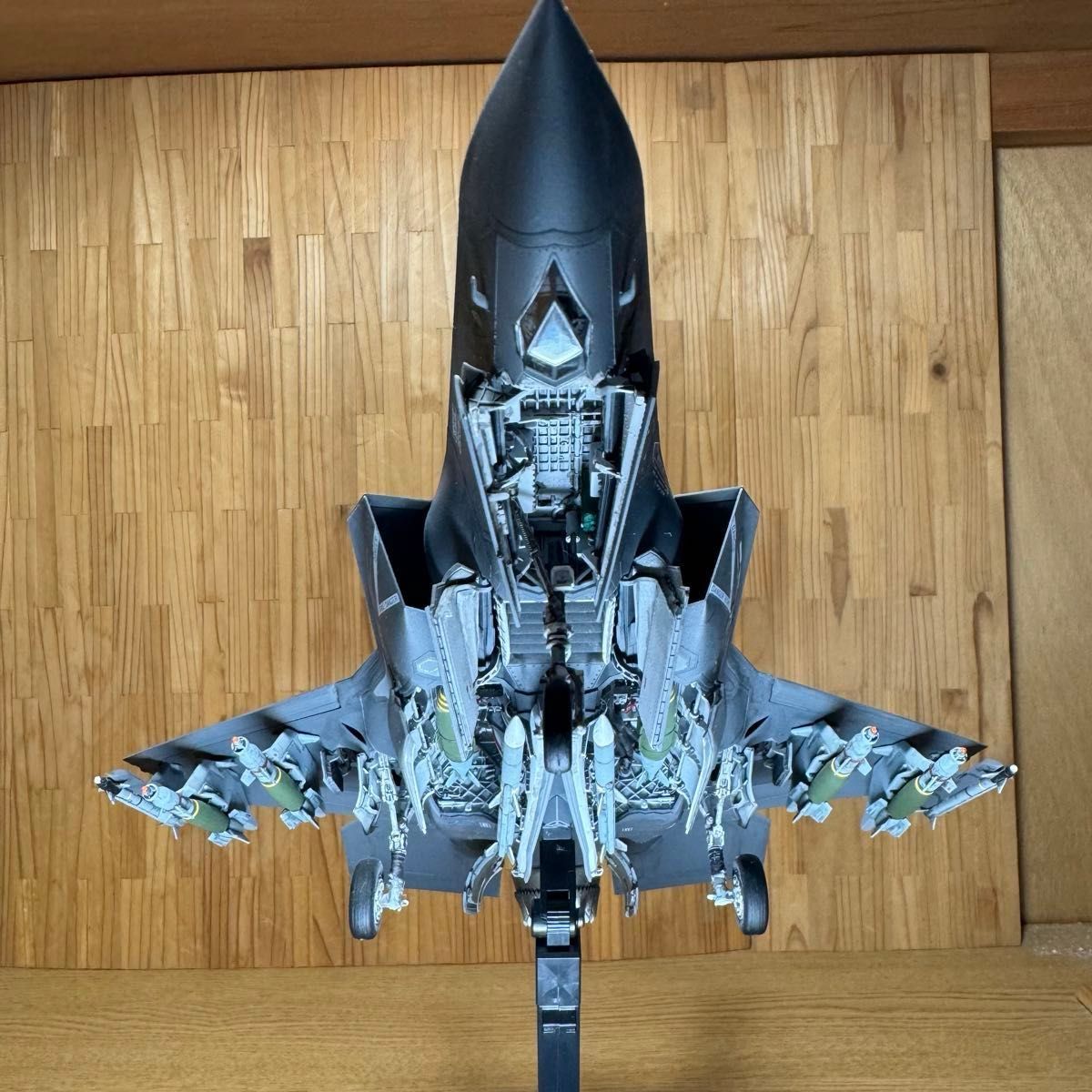 F-35B 1/48 垂直着陸状態 垂直着陸×ビーストモードという