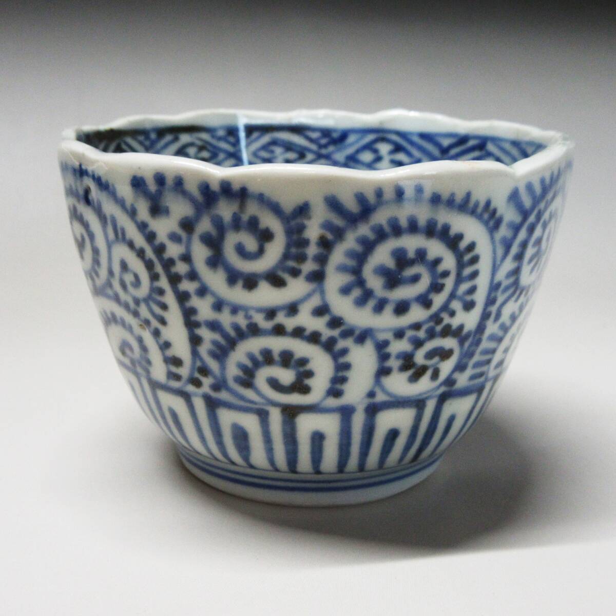 伊万里 古伊万里 江戸 後期 幕末 蕎麦猪口 総柄 蛸唐草 蛇の目 高台