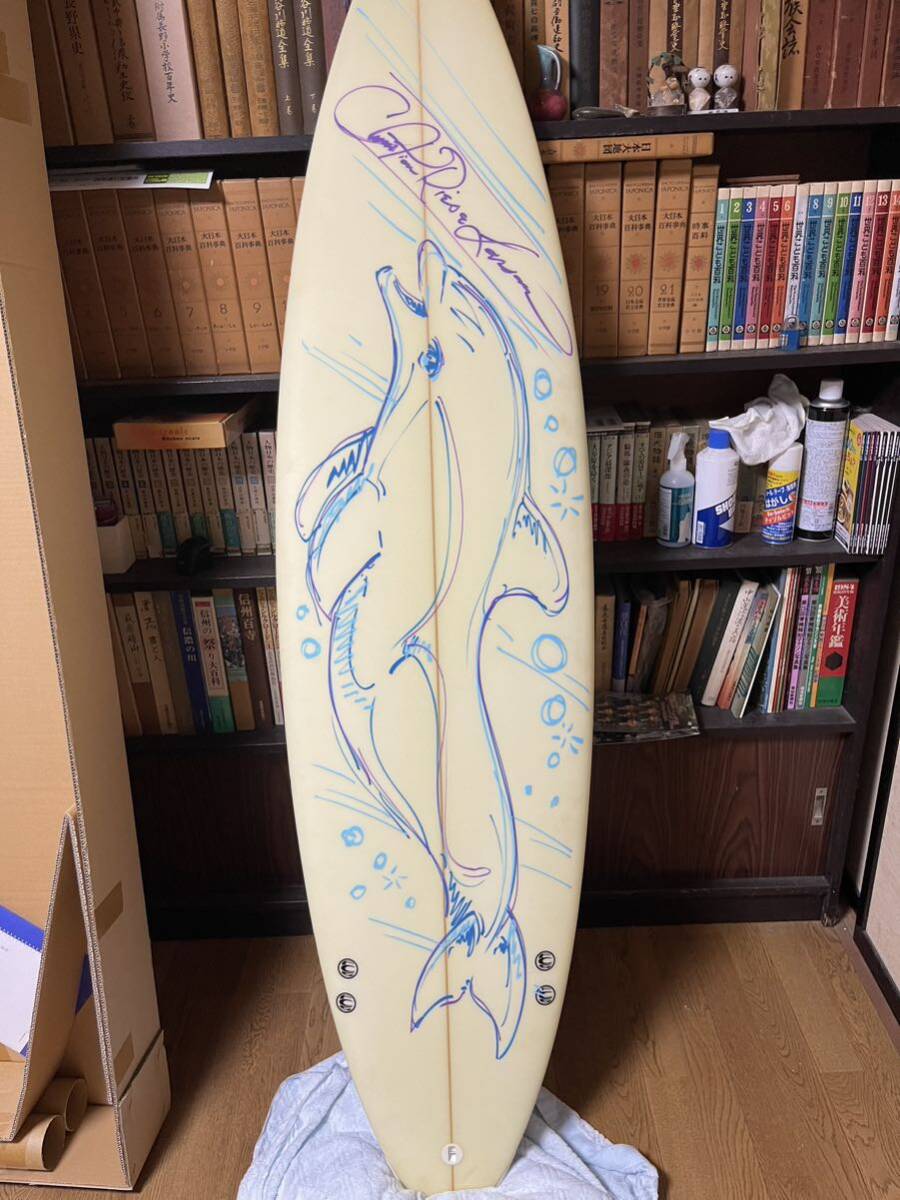 ラッセン直筆サーフボード黒色 ラッセン直筆イラスト付きサーフボード